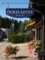 Haus_Lena_Sommer